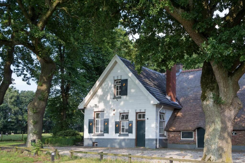 Herberg De Pas Haarle エクステリア 写真
